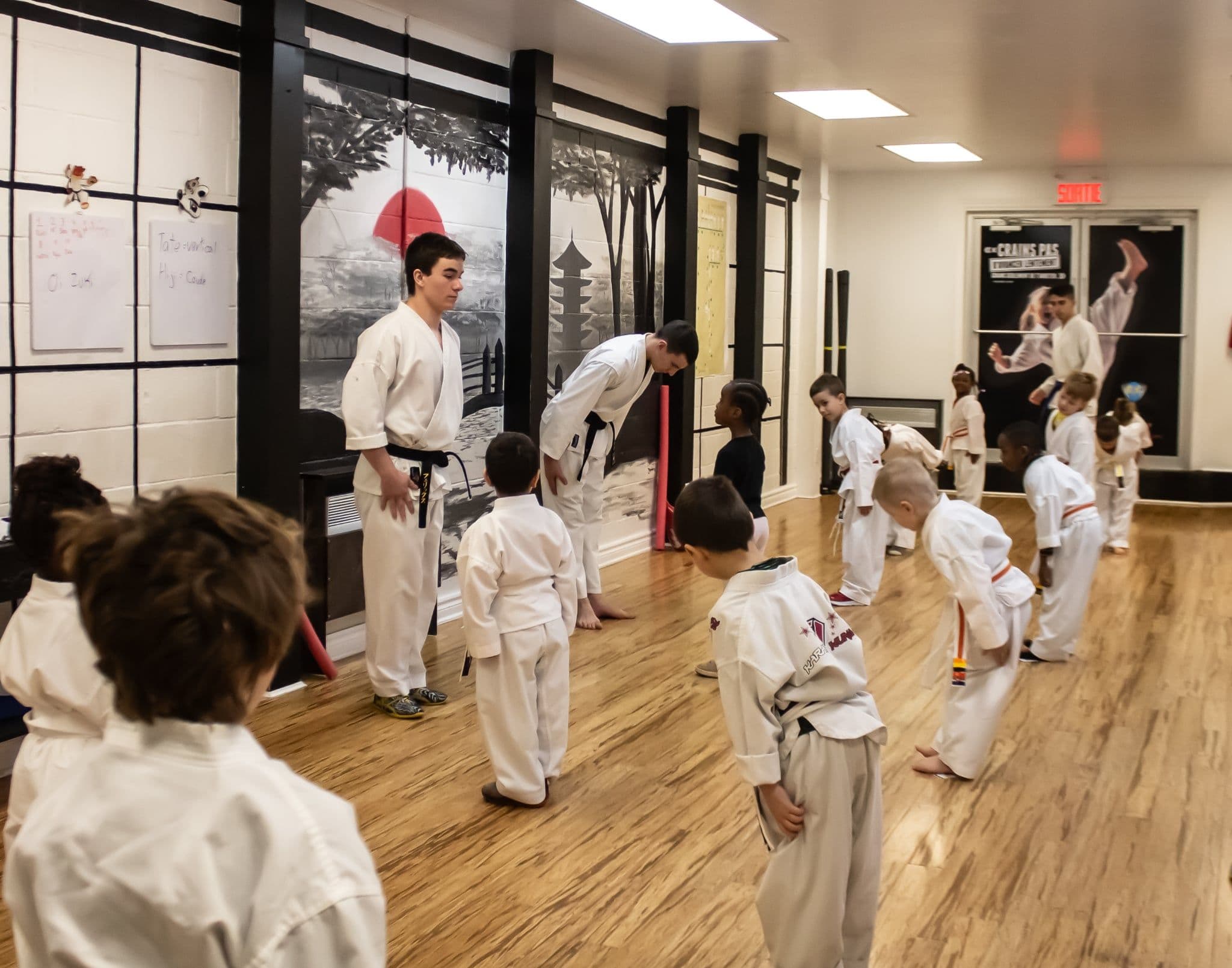 Jiu-jitsu ou karaté pour enfants à Drummondville, cours de karaté pour jeunes de 9 à 12 ans